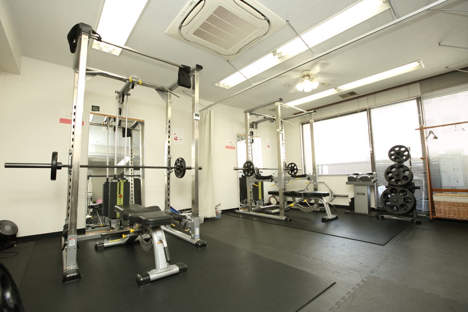 MIYAZAKI GYM 池袋店