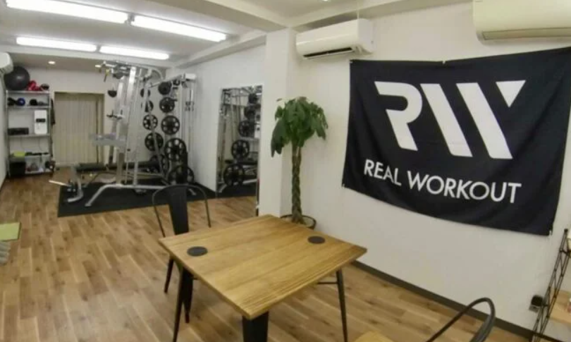 REAL WORKOUT 秋葉原・神田店