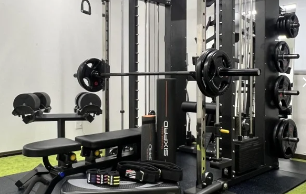 REAL WORKOUT 赤羽店・志茂店