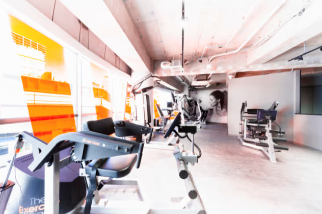 Exercise coach 柏店